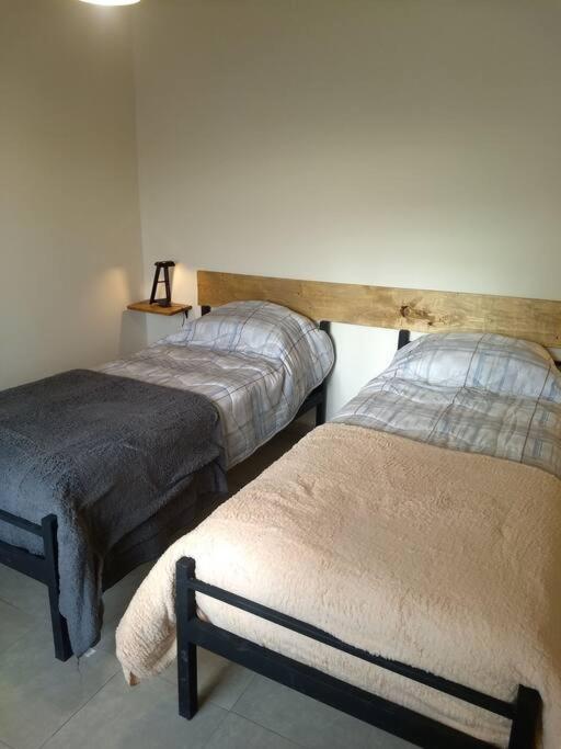 Departamento Equipado Pioneros Apartman Zapala Kültér fotó